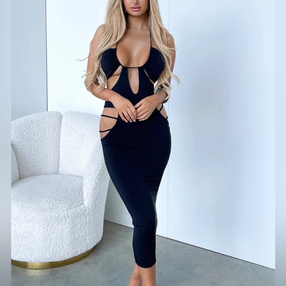 ThatsSoFetch NWT Cutout Midi Dress